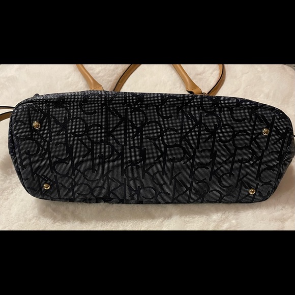 Calvin Klein Signature Logo Navy Satchel Purse - Picture 4 of 13